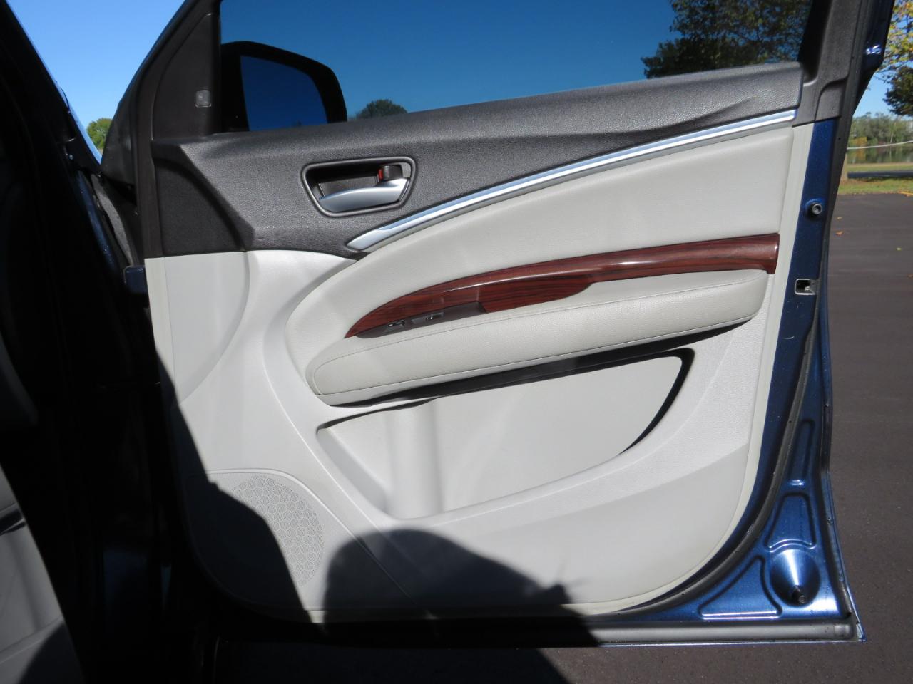 Acura MDX SH-AWD 6-Spd AT w/Tech Package 2014