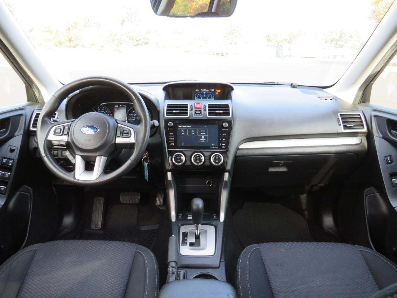 Subaru Forester 2.5i Premium PZEV CVT 2017