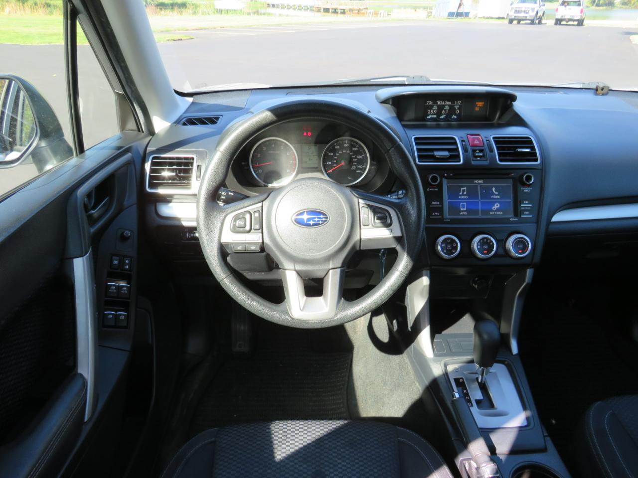 Subaru Forester Base 2018
