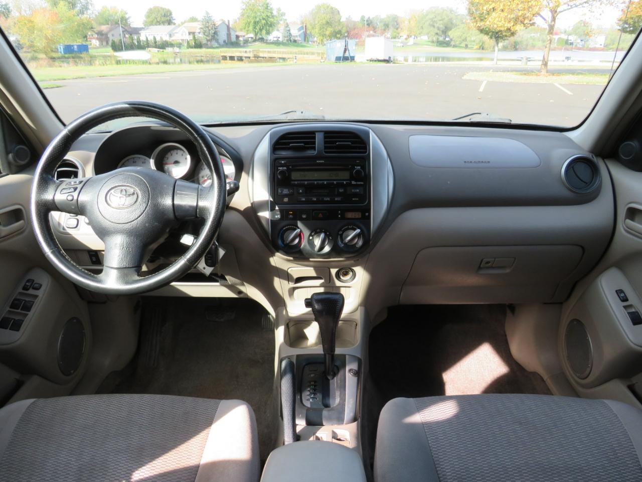 Toyota RAV4 4WD 2004