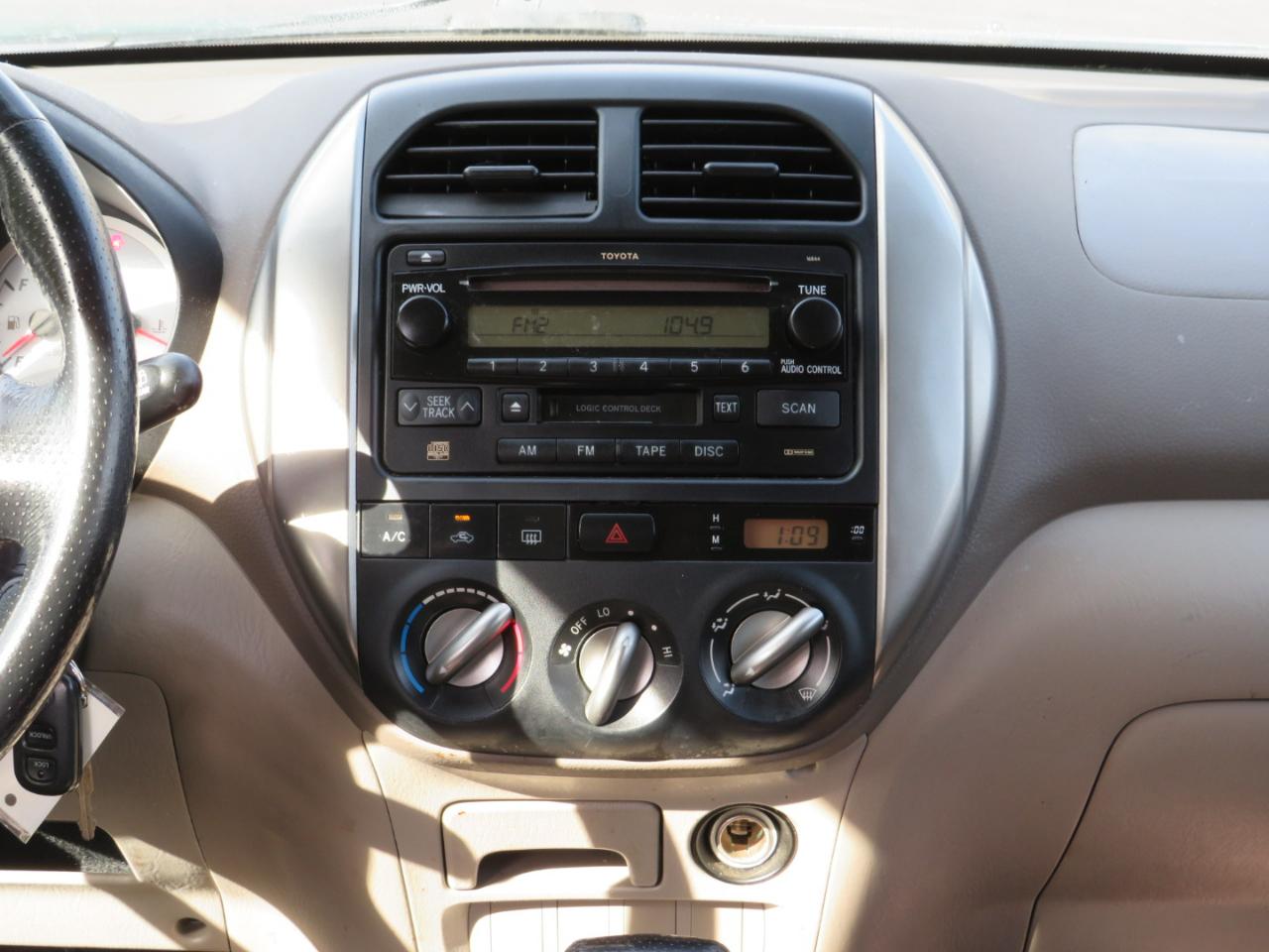 Toyota RAV4 4WD 2004