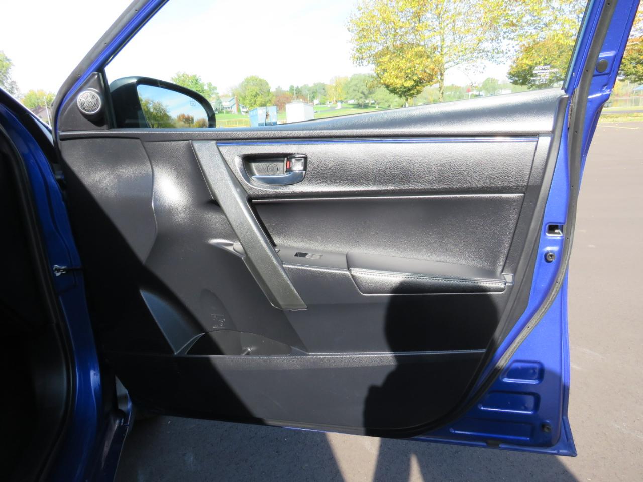 Toyota Corolla LE CVT 2017