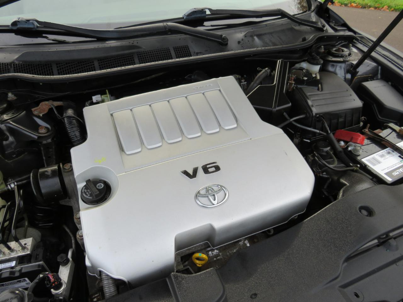 Toyota Camry XLE V6 2010