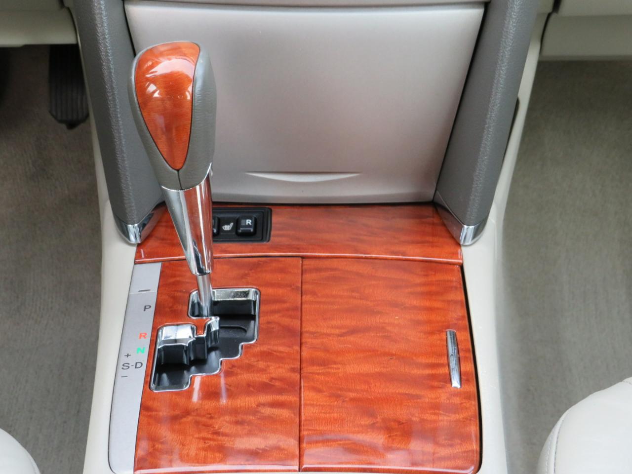 Toyota Camry XLE V6 2010