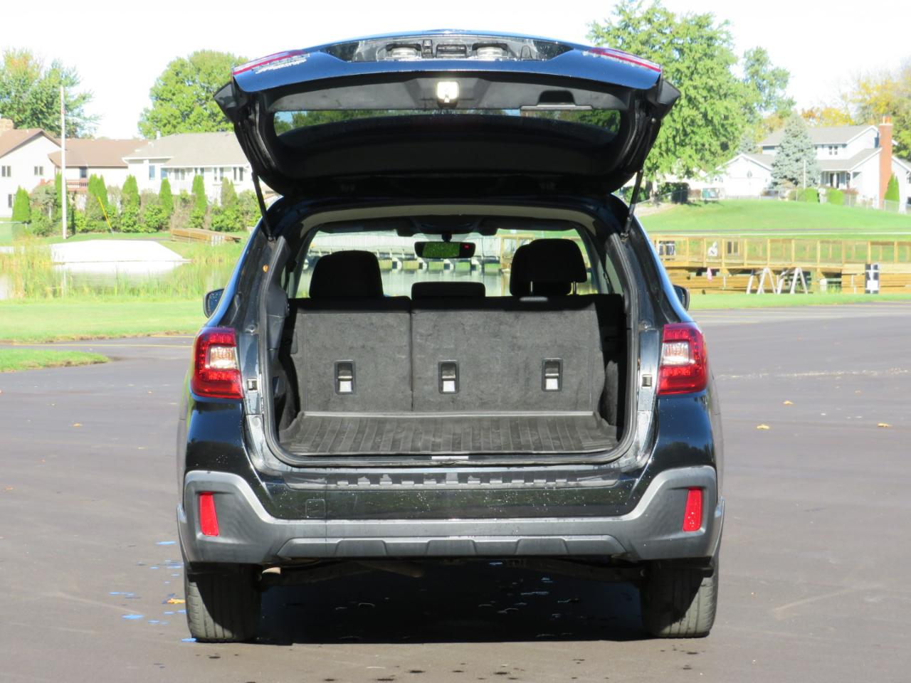 Subaru Outback 2.5i Premium 2019