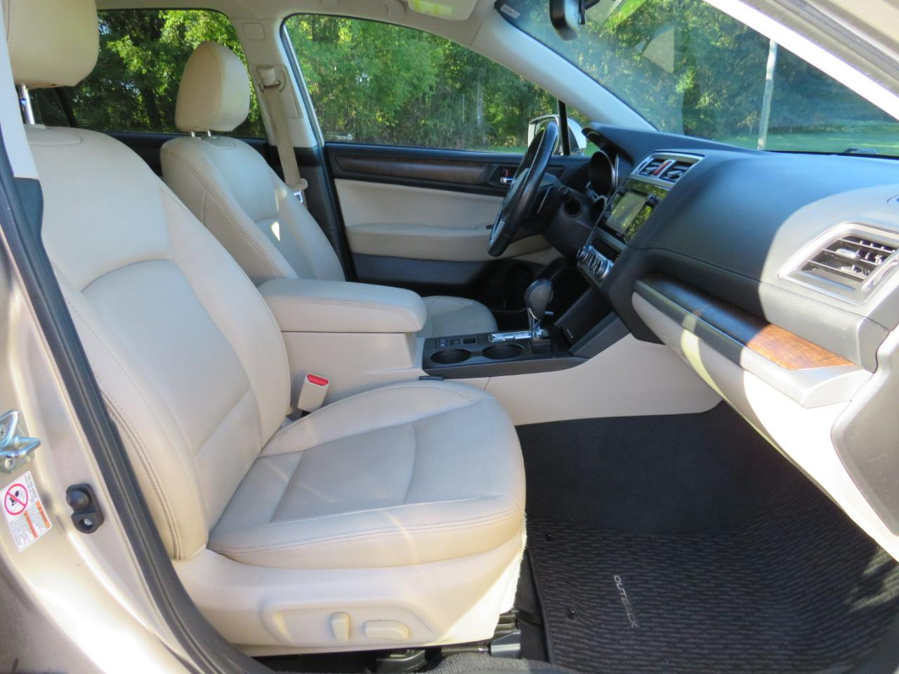 Subaru Outback 2.5i Limited 2015