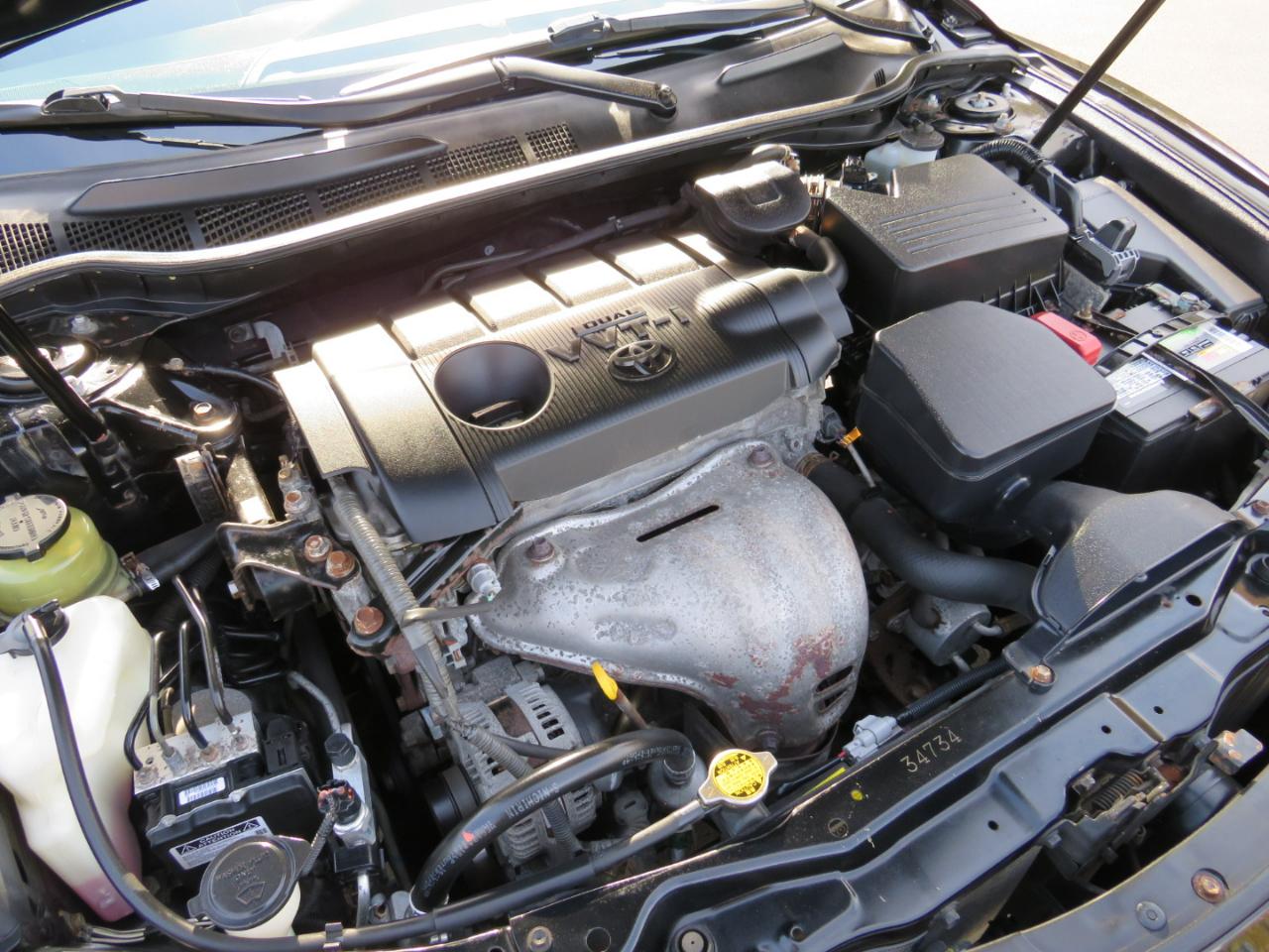 Toyota Camry Base 6-Spd AT 2011