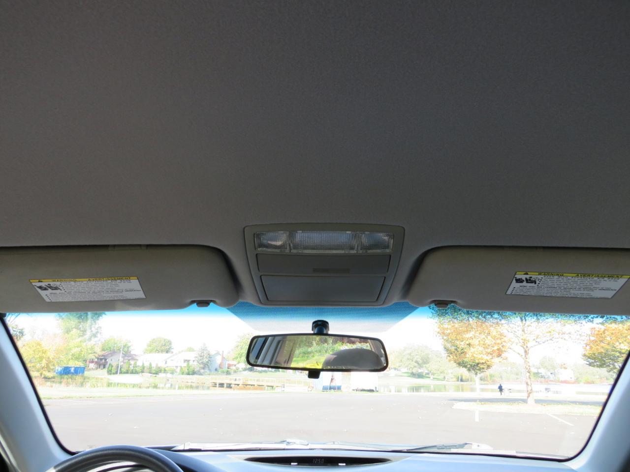 Toyota Camry Base 6-Spd AT 2011