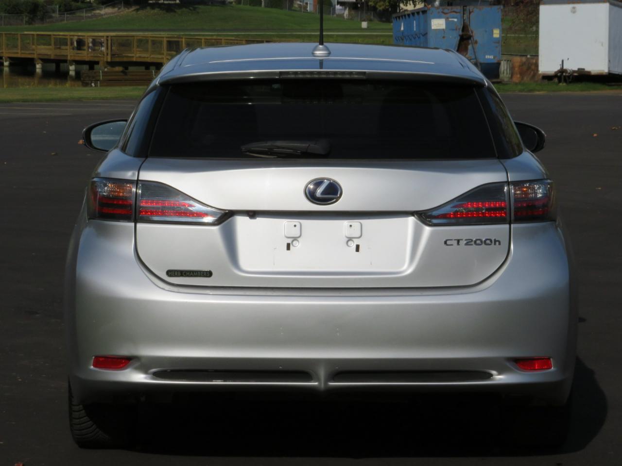 Lexus CT 200h Base 2013