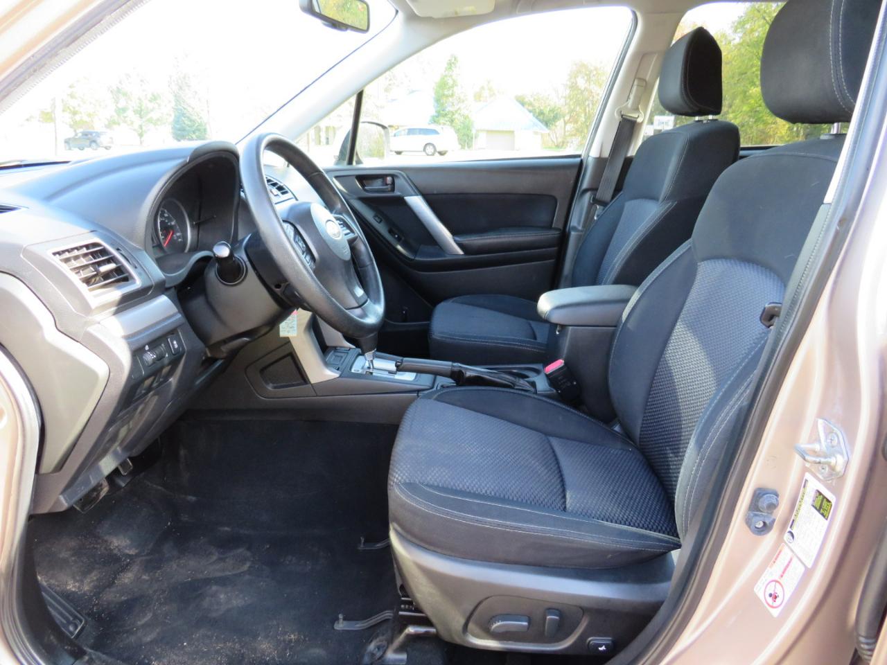Subaru Forester 2.5i Premium PZEV CVT 2016