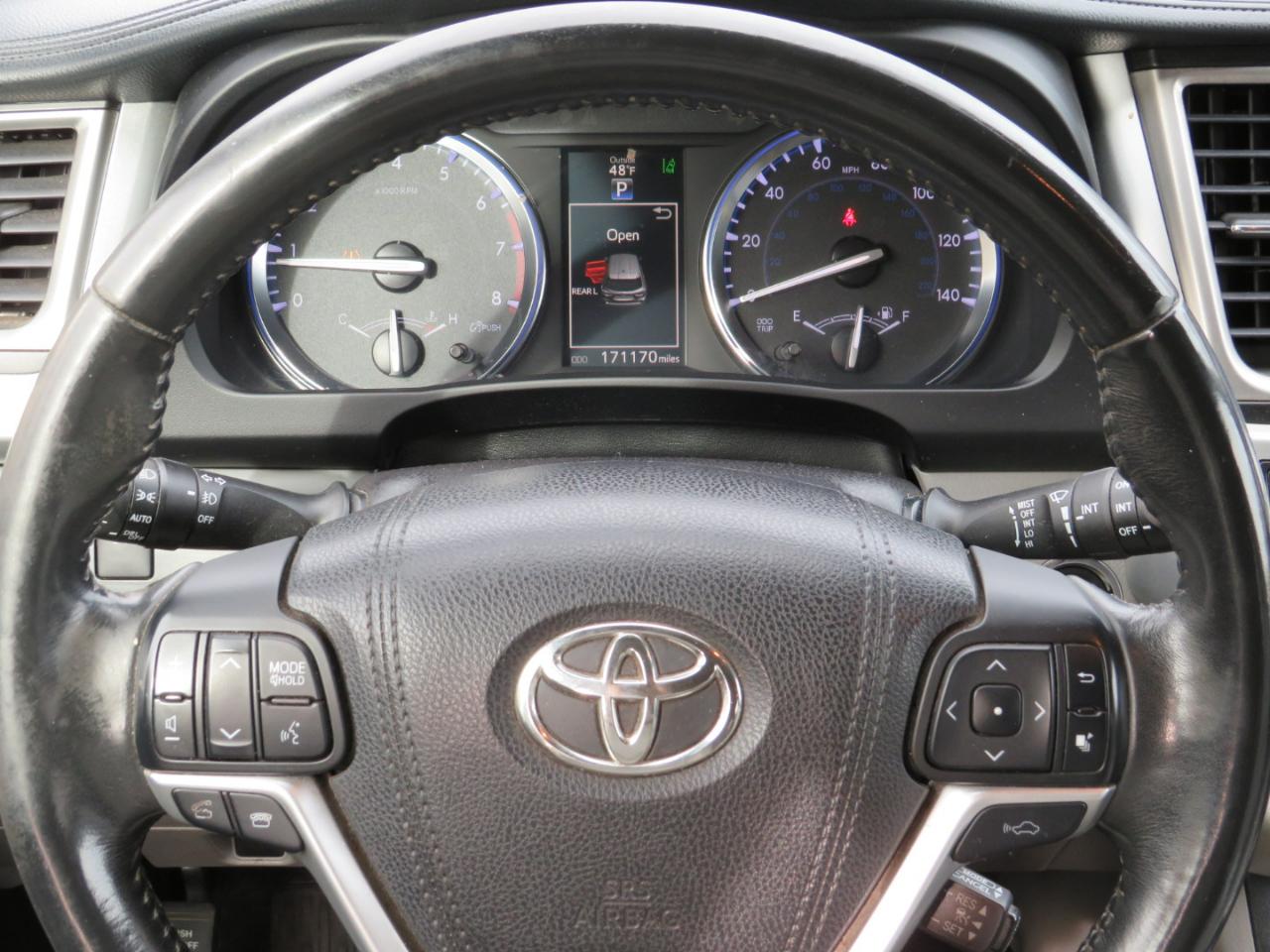 Toyota Highlander Limited AWD V6 2015
