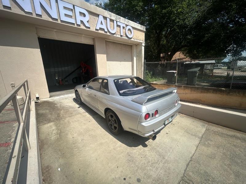 Nissan Skyline  1994