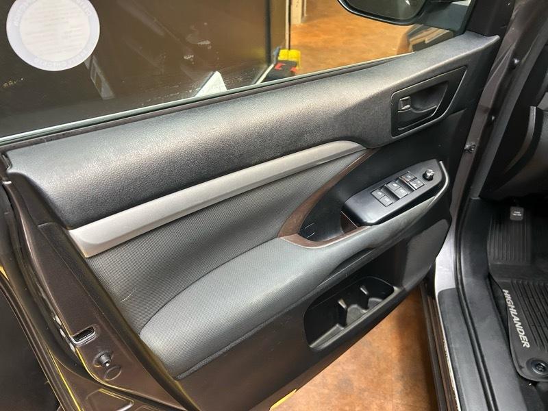 Toyota Highlander LE Plus AWD V6 2018