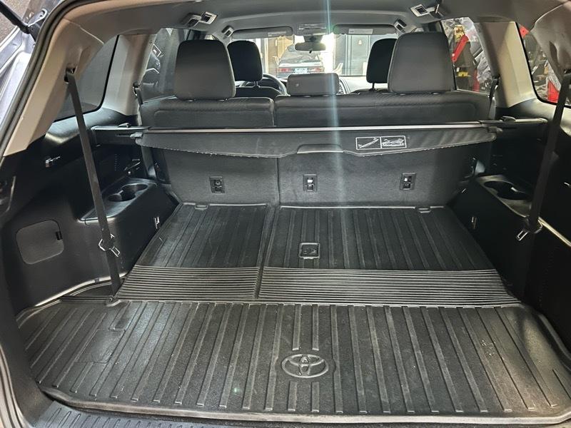 Toyota Highlander LE Plus AWD V6 2018