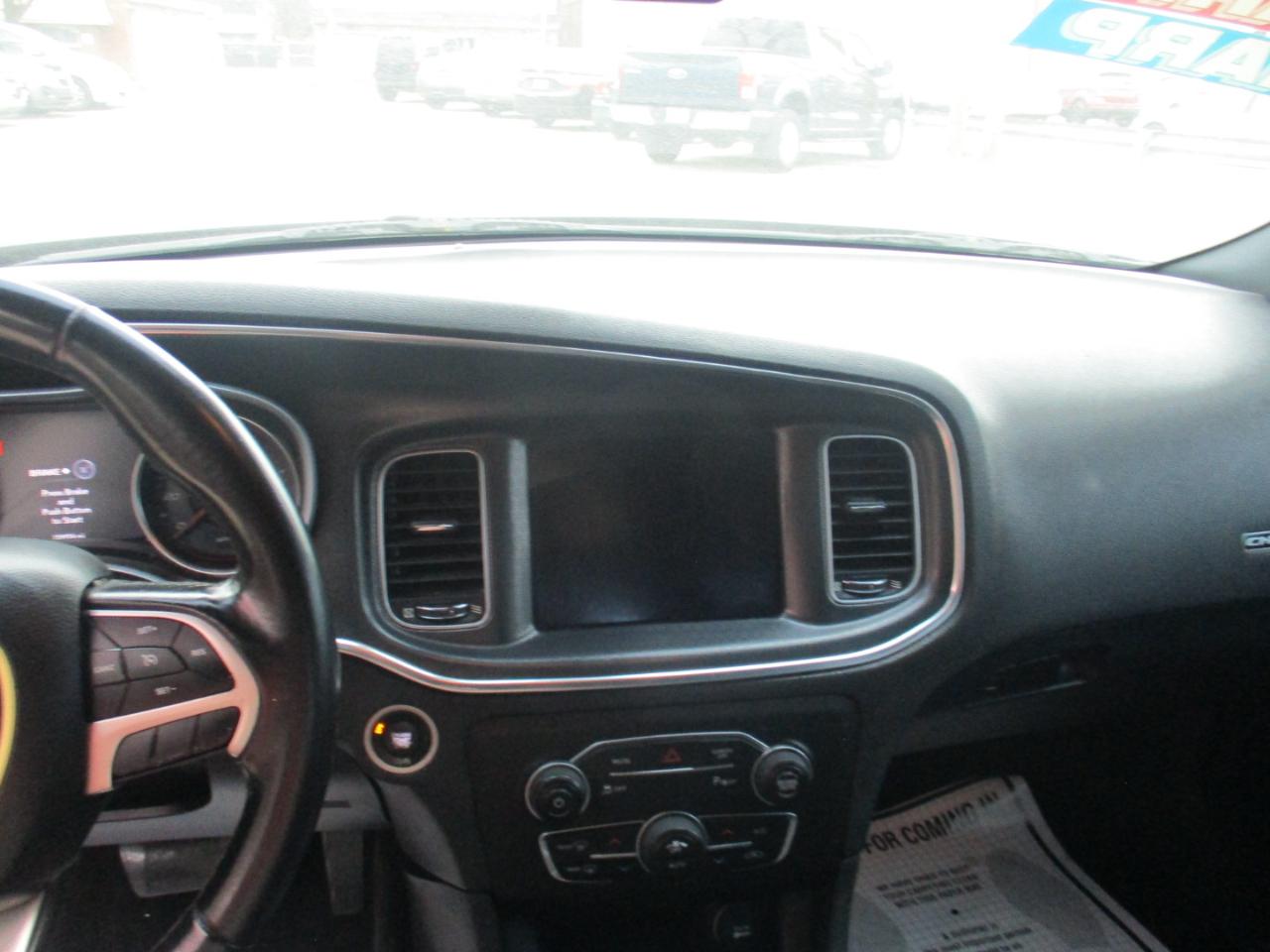 Dodge Charger SXT Plus 2018