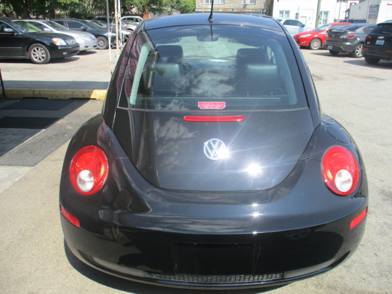 Volkswagen New Beetle 2.5L PZEV 2010
