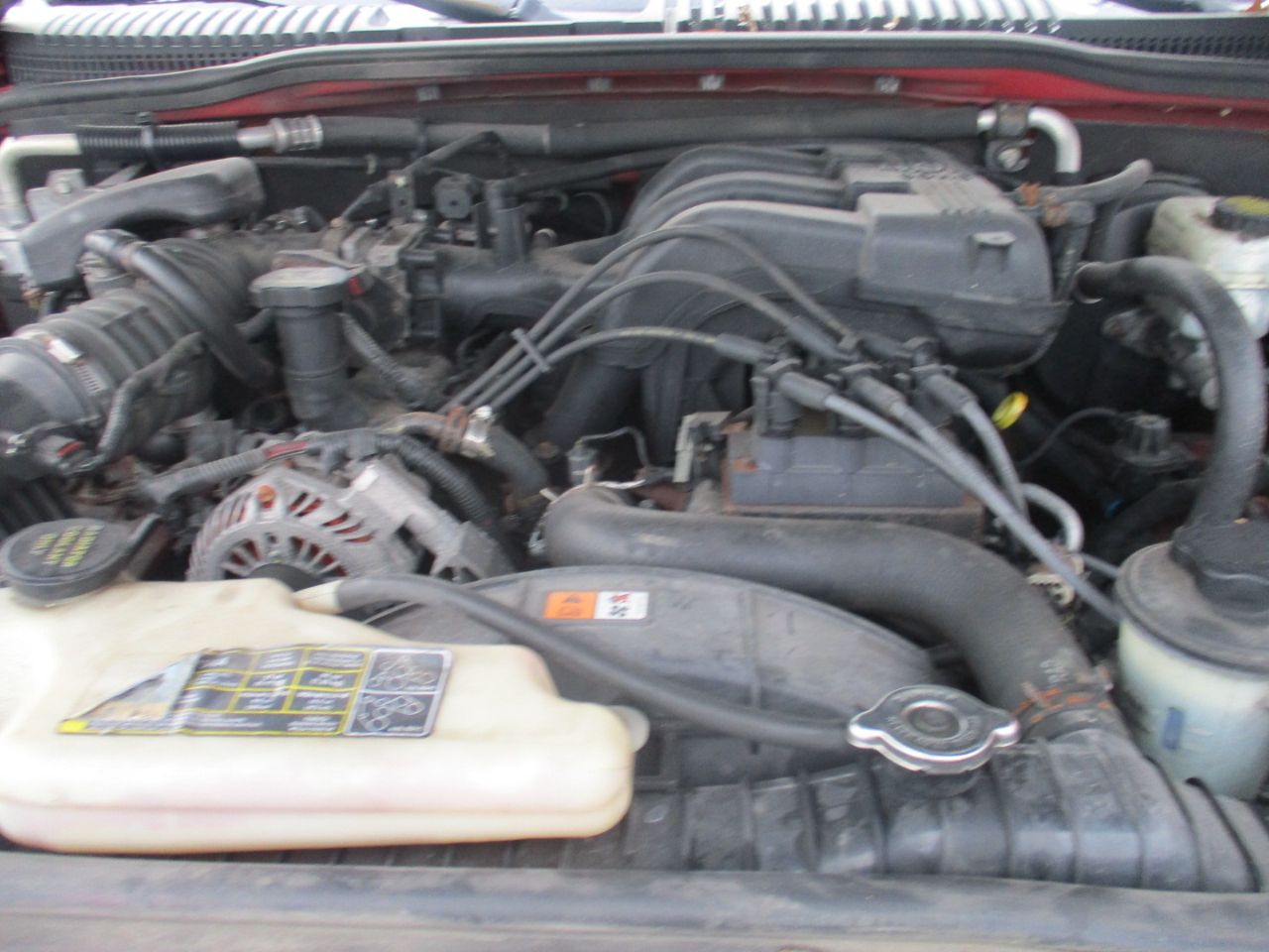 Ford Explorer Sport Trac Limited 4.0L 2WD 2010