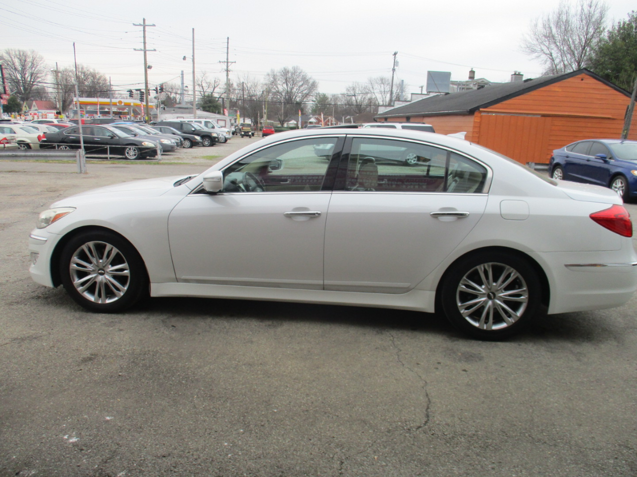 Hyundai Genesis 3.8L 2013