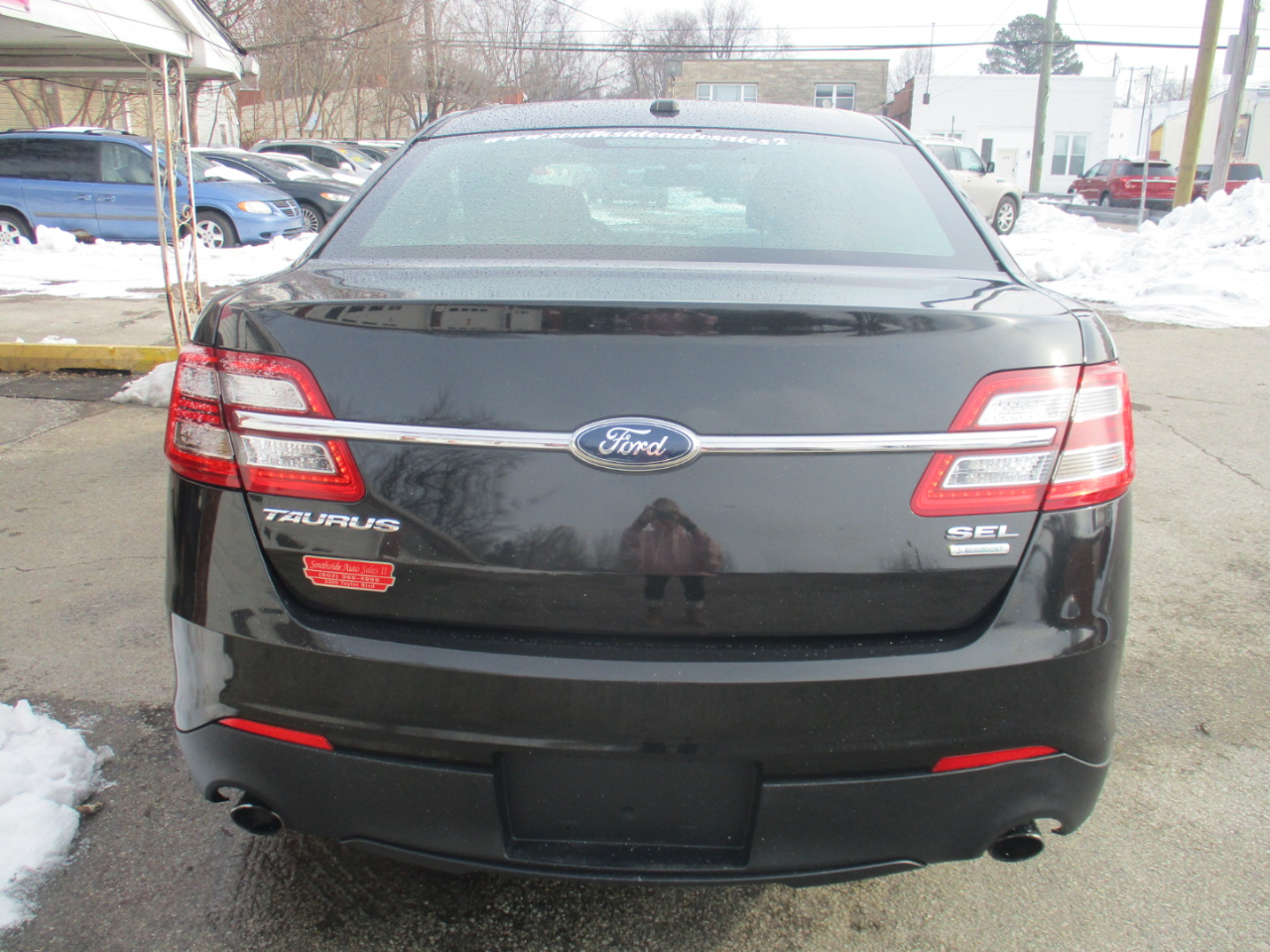 Ford Taurus SEL FWD 2013