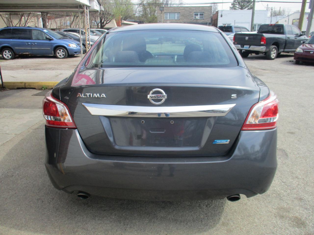 Nissan Altima 2.5 2013