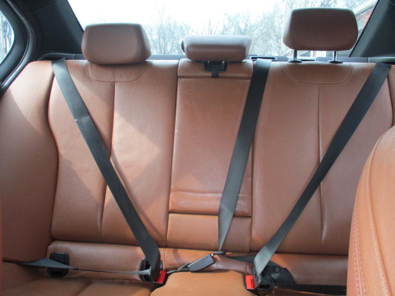 BMW 3-Series 328i xDrive Sedan 2016