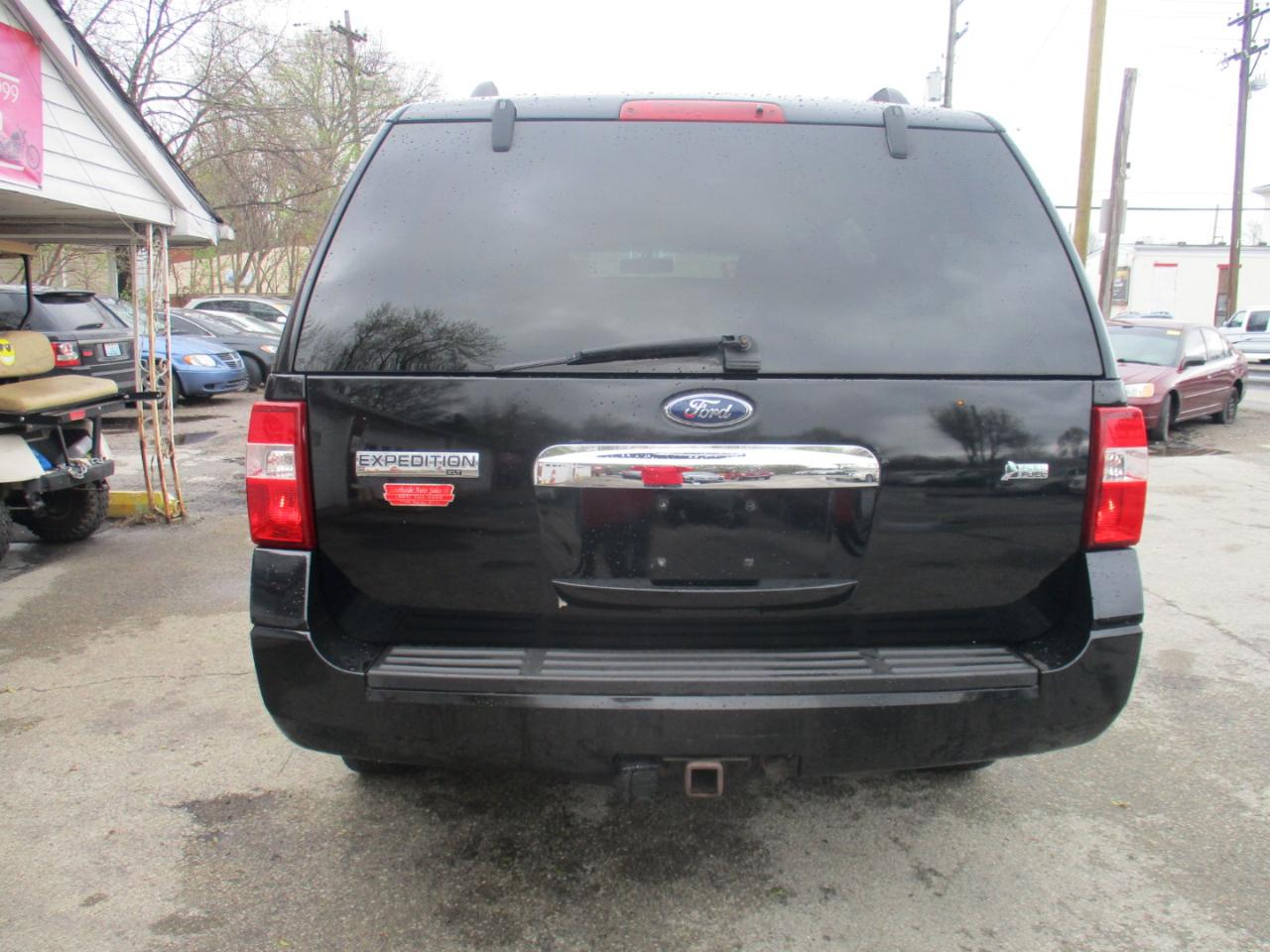 Ford Expedition XLT 4WD 2009