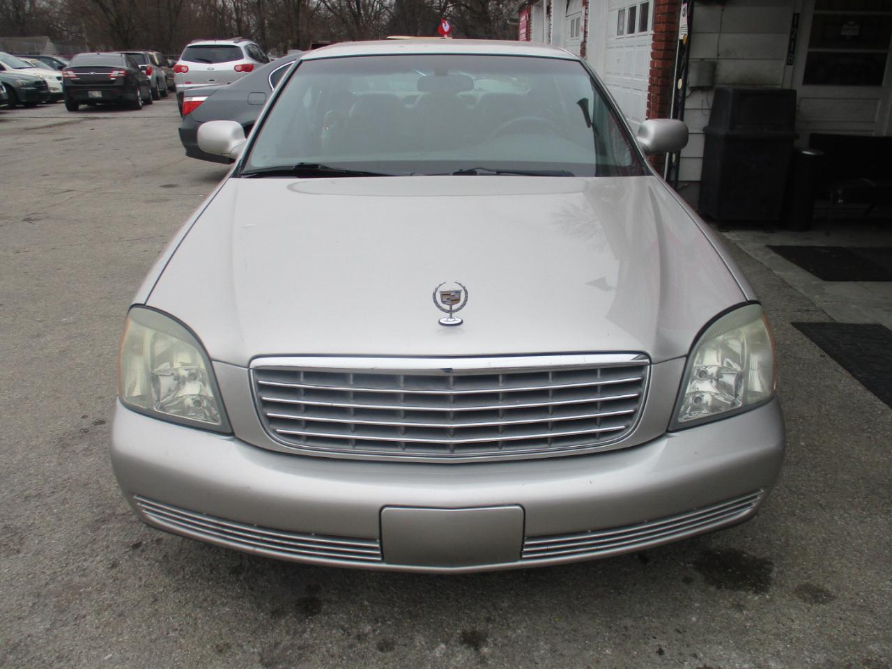 Cadillac DeVille Sedan 2004