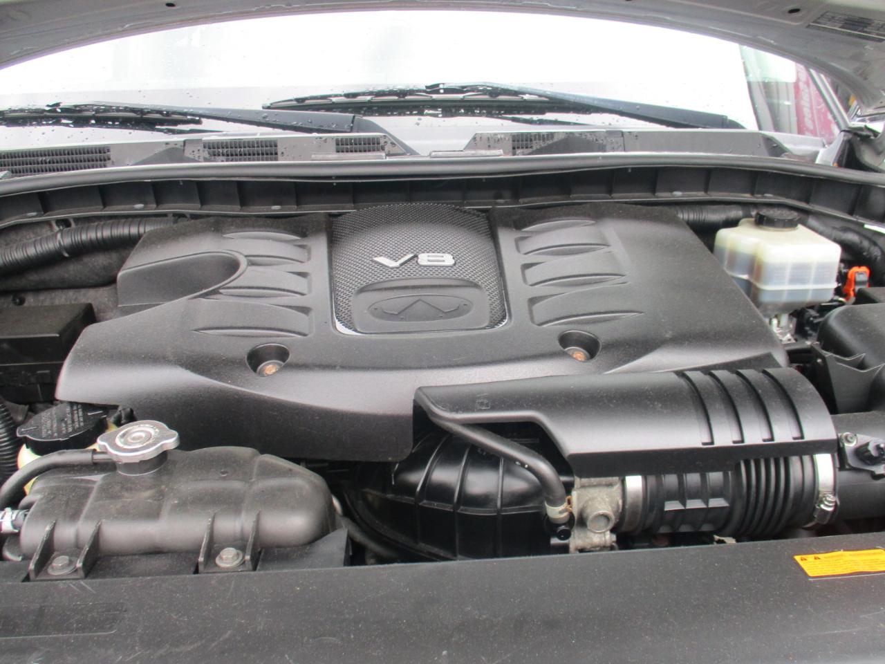 Infiniti QX56 4WD 2011