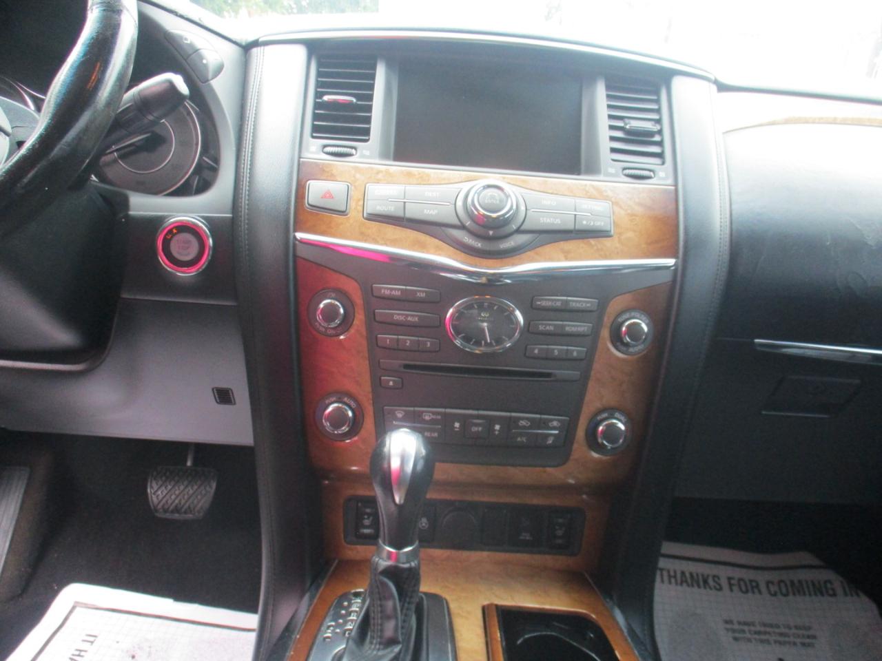 Infiniti QX56 4WD 2011