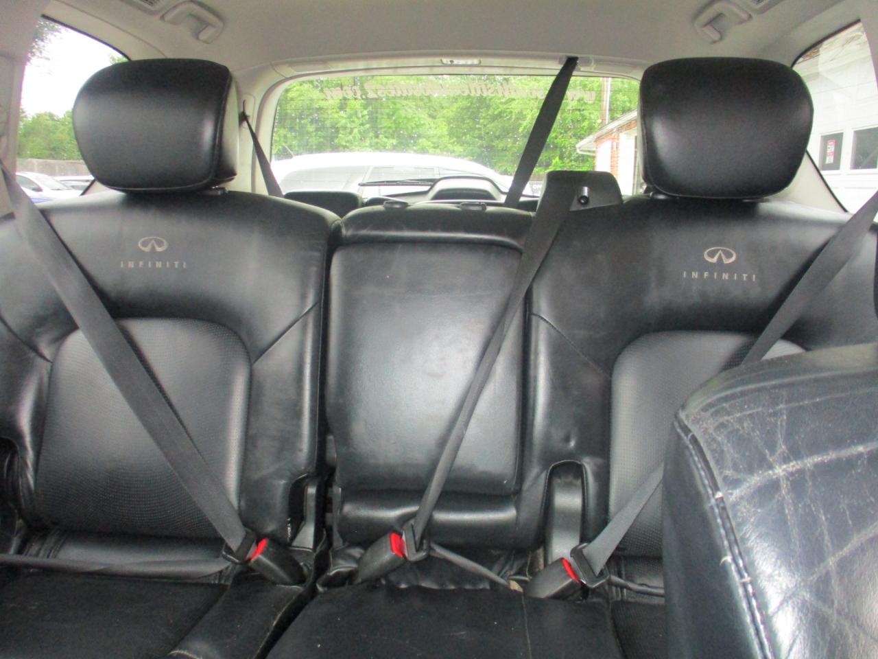 Infiniti QX56 4WD 2011