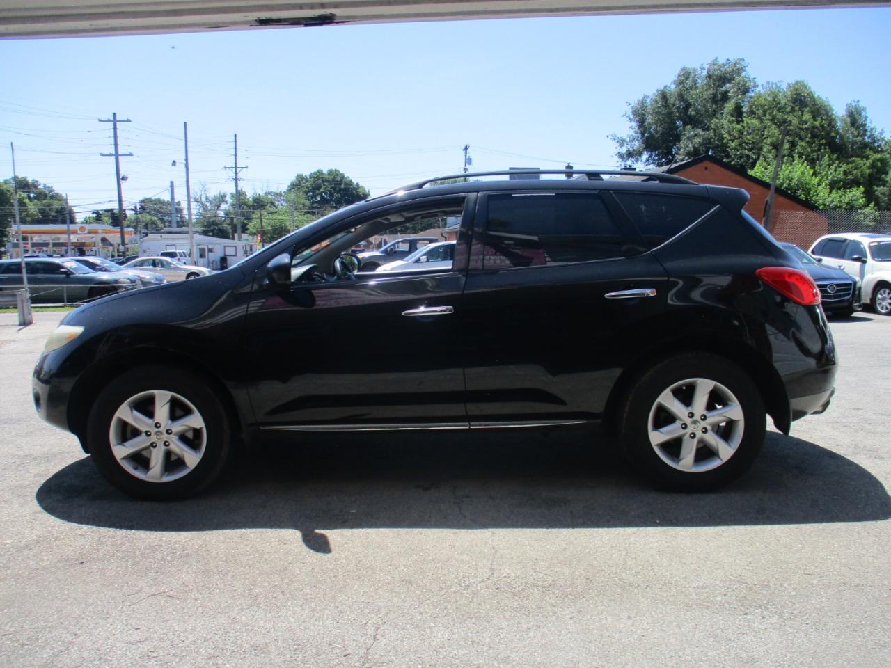 Nissan Murano S AWD 2010