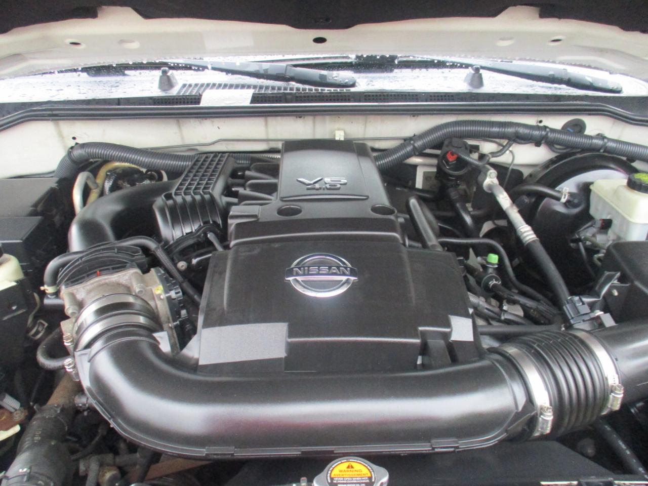 Nissan Pathfinder S 4WD 2012