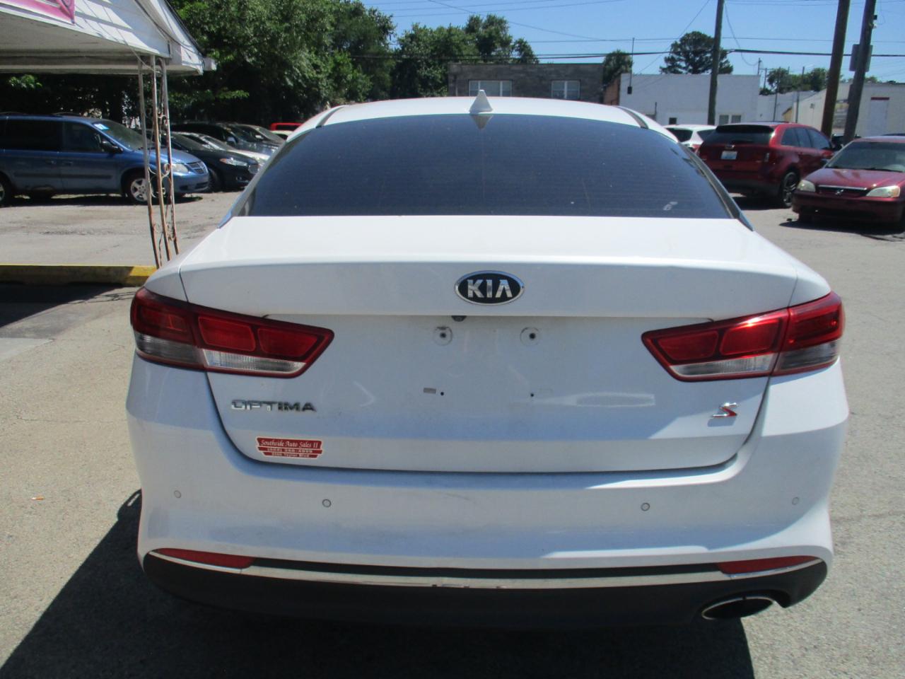 Kia Optima LX 2017