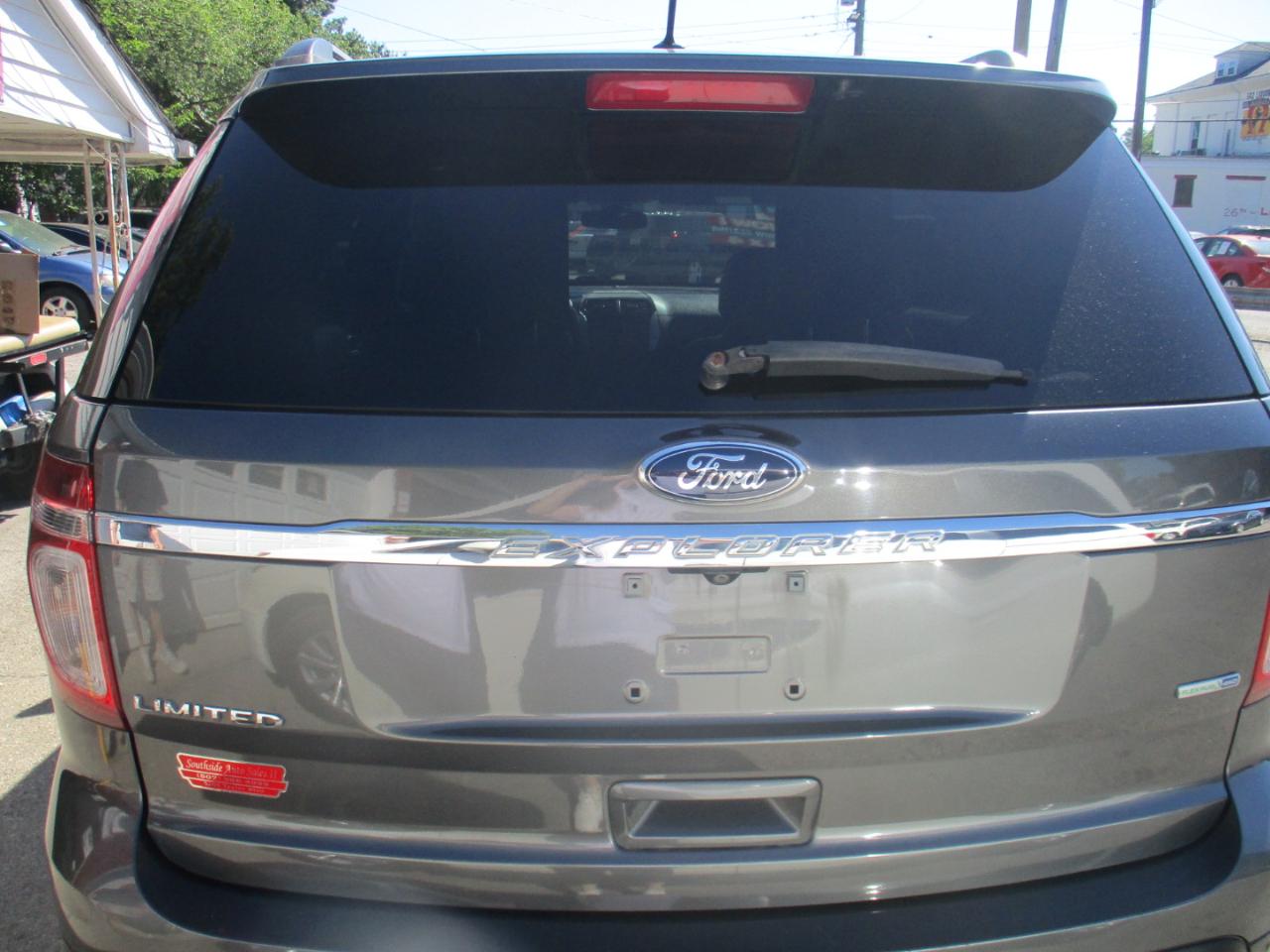 Ford Explorer Limited 4WD 2015