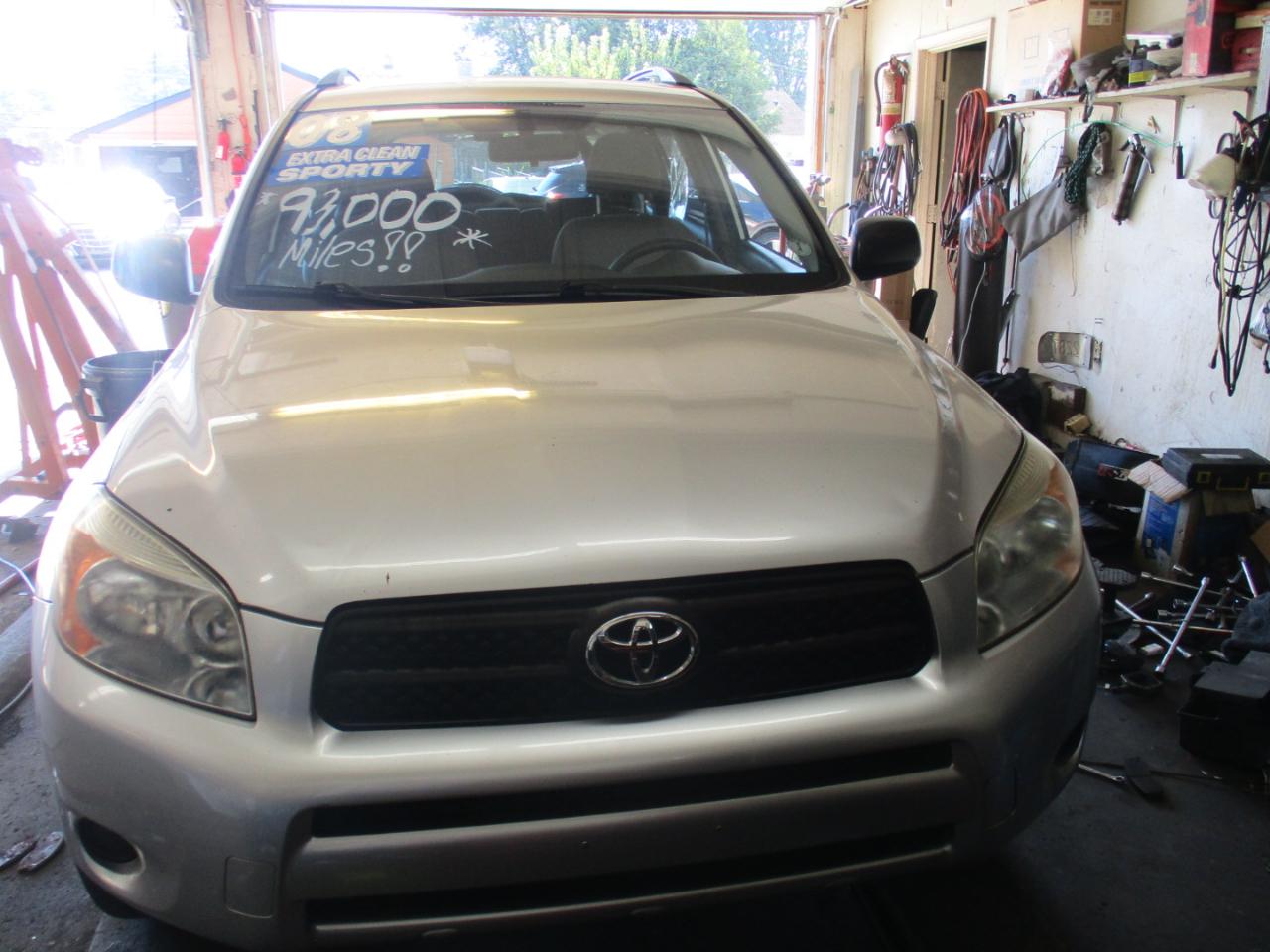 Toyota RAV4 Base I4 2WD 2008