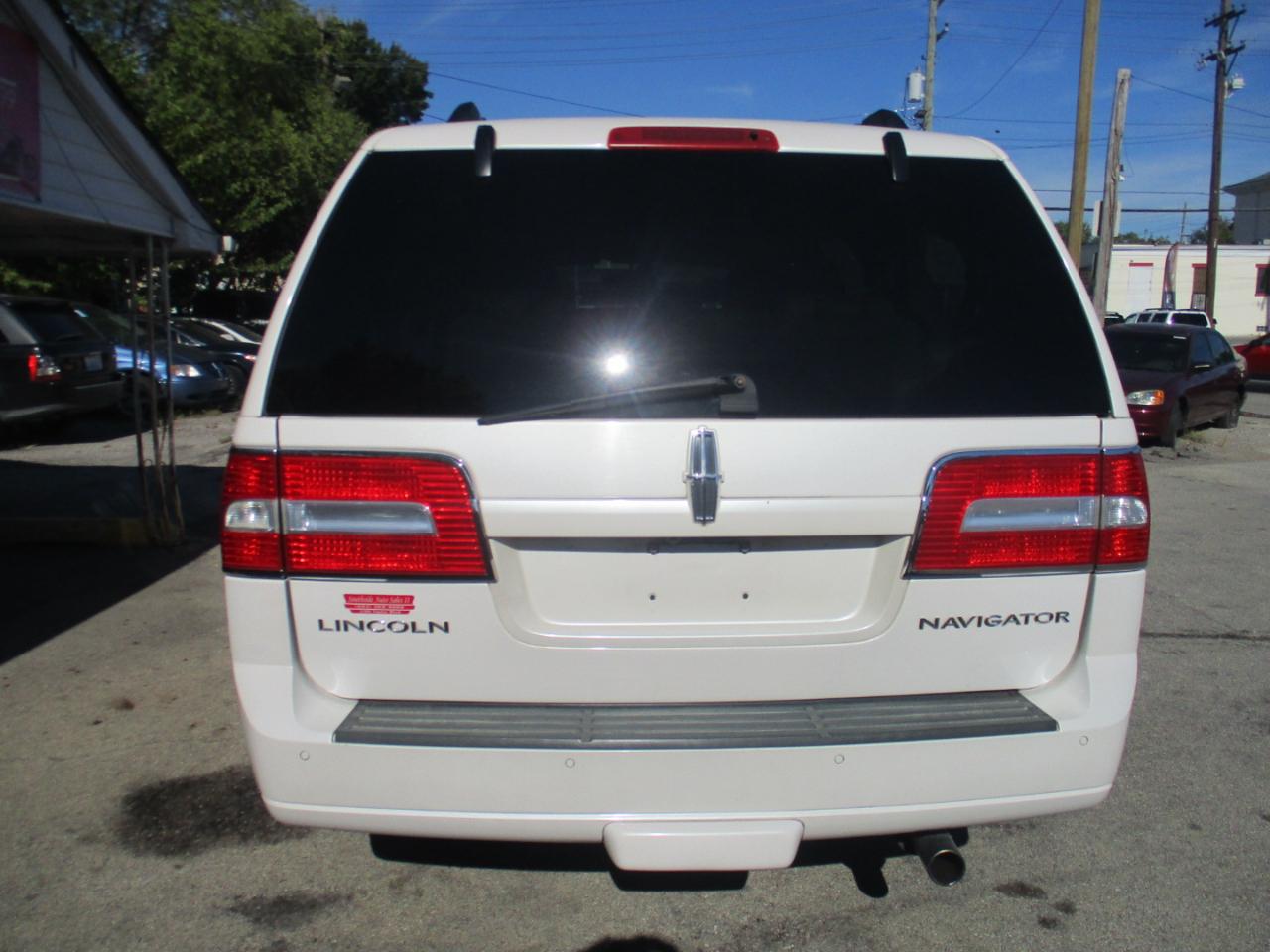Lincoln Navigator 2WD 2012
