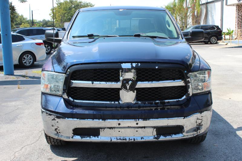 Dodge Ram 1500 SLT  2015