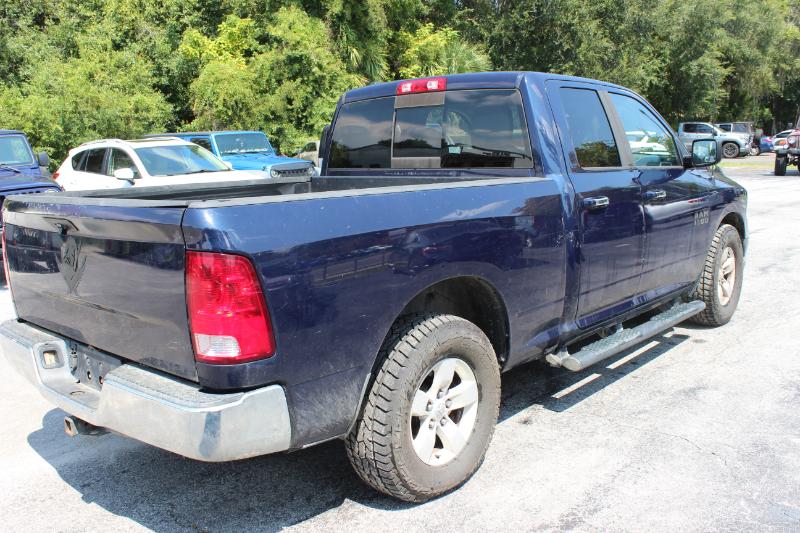 Dodge Ram 1500 SLT  2015