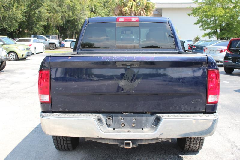 Dodge Ram 1500 SLT  2015