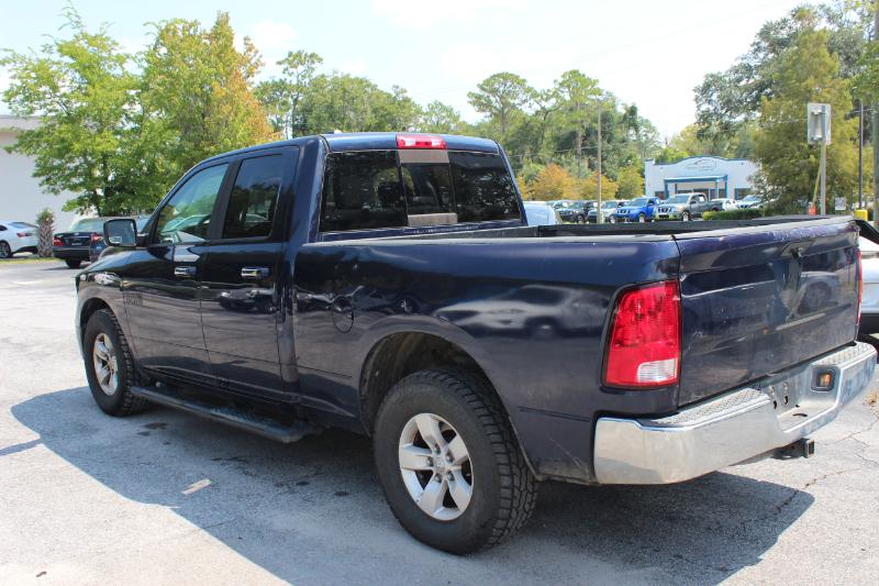 Dodge Ram 1500 SLT  2015