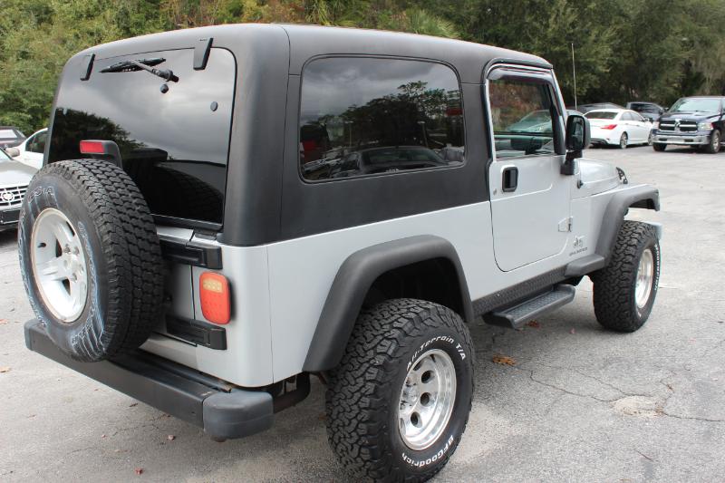 Jeep Wrangler Unlimited 4WD 4dr Sport 2004