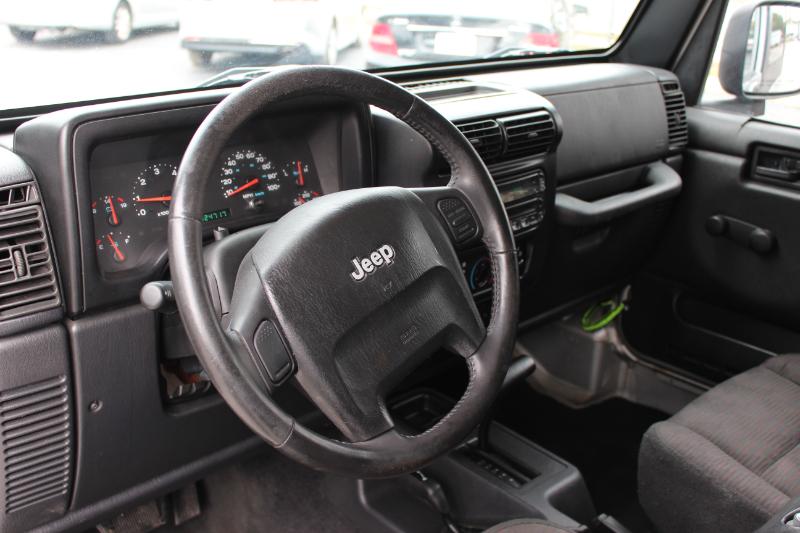 Jeep Wrangler Unlimited 4WD 4dr Sport 2004