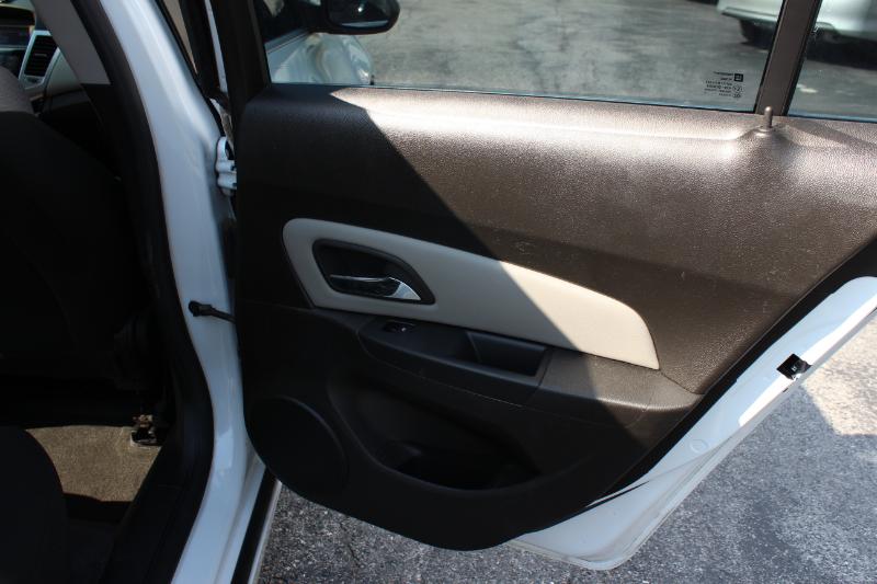 Chevrolet Cruze 2LS 2012