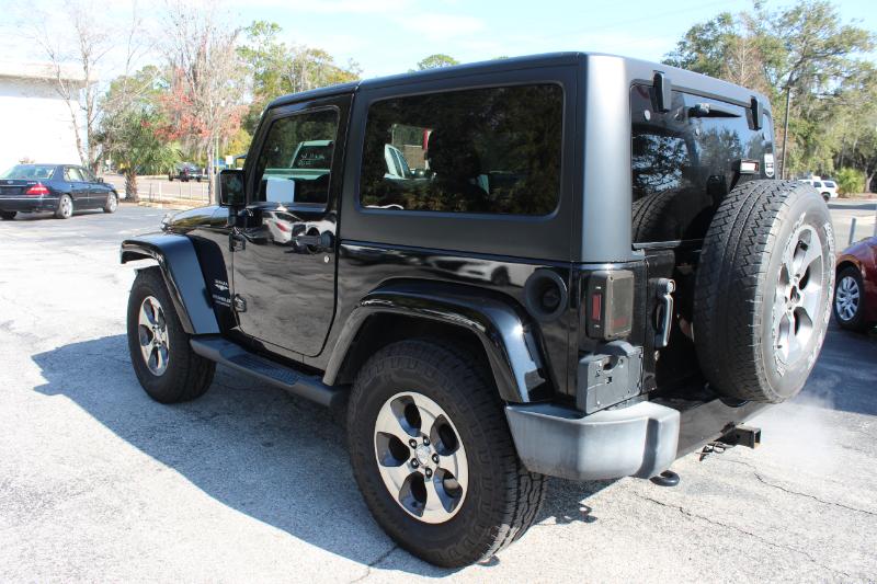 Jeep Wrangler Sahara 4WD 2017