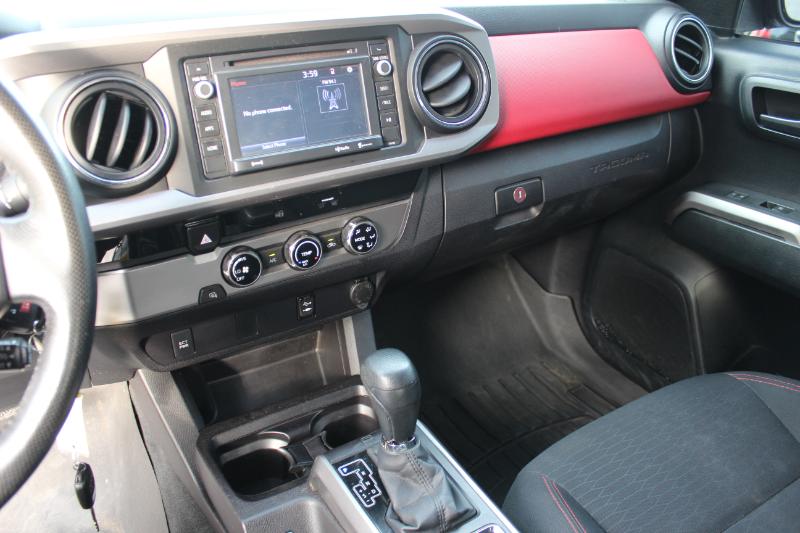 Toyota Tacoma SR5 Double Cab Long Bed V6 6AT 2WD 2016