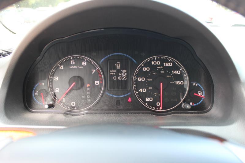 Acura TSX 5-speed AT 2004