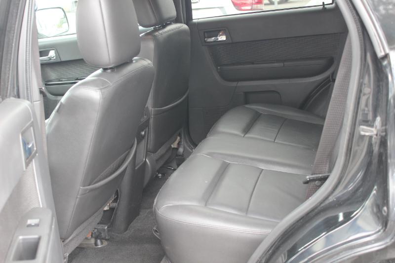 Ford Escape Limited FWD 2010