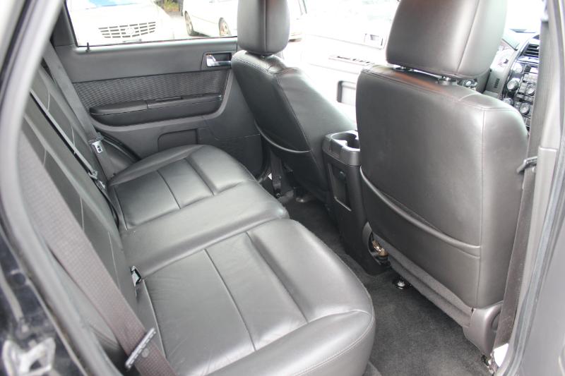 Ford Escape Limited FWD 2010