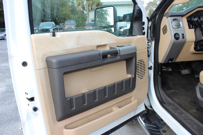 Ford F-350 SD King Ranch Crew Cab Long Bed 4WD 2015