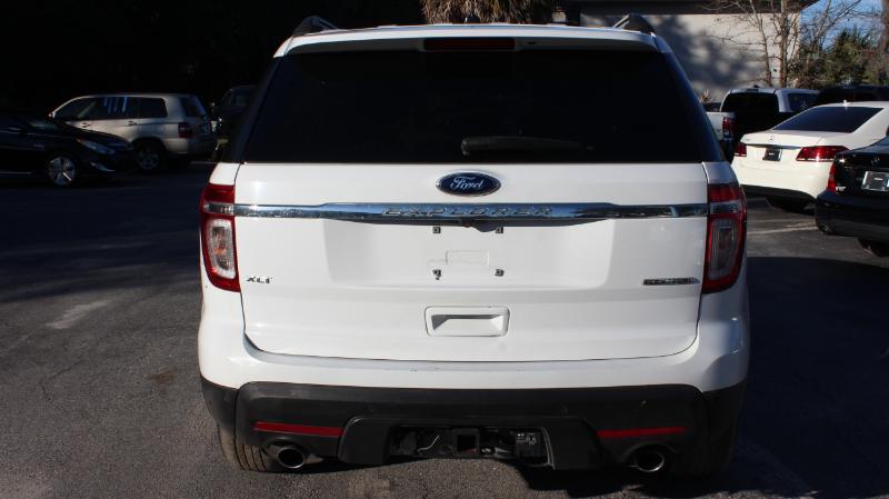 Ford Explorer XLT FWD 2013